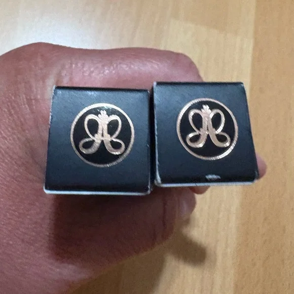 Anastasia Beverly Hills Lip Gloss HONEY KISS
BUTTERSCOTCH Brand New Never Used. - Picture 3 of 12